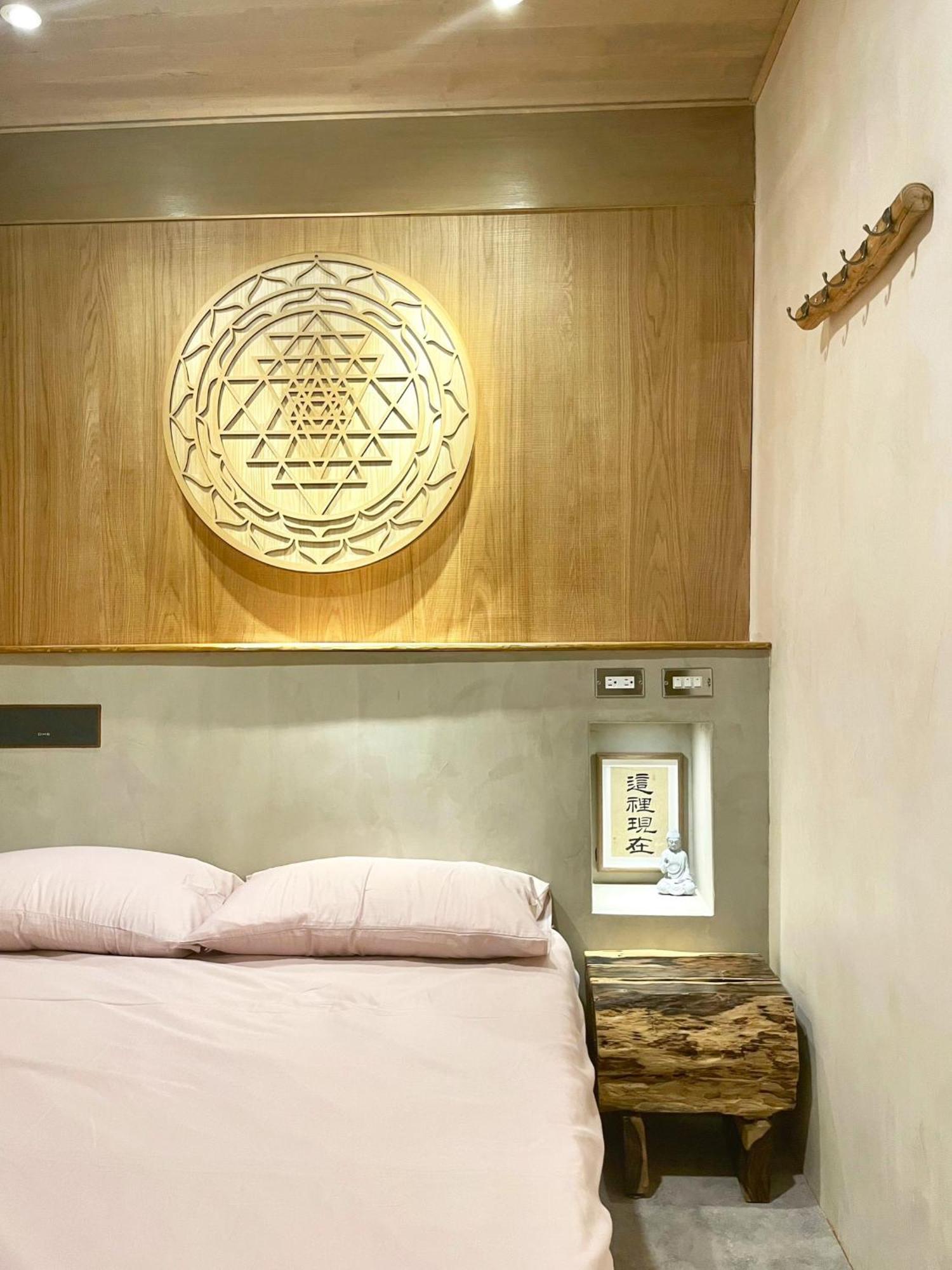 Awaken travellers Inn Tainan Eksteriør bilde